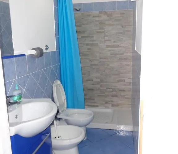 Un Tuffo Alla Scala Dei Turchi Realmonte