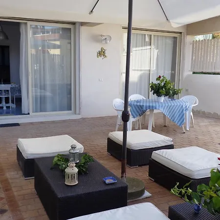 Un Tuffo Alla Scala Dei Turchi ベッド・アンド・ブレックファスト レアルモンテ