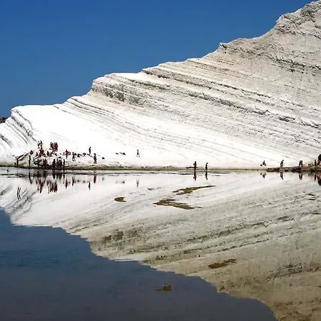 Un Tuffo Alla Scala Dei Turchi ベッド・アンド・ブレックファスト 3*